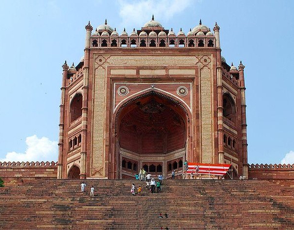 buland darwaza fatehpur sikri Tour