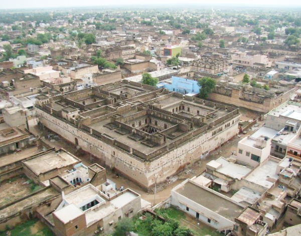 Char Chowk Haveli (Architecture)